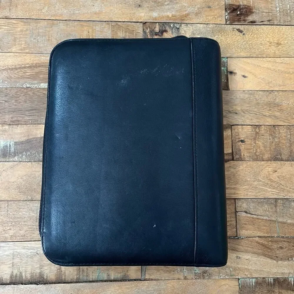 Black Genuine Leather Day-Timer Organizer 7-Ring Binder 10.5